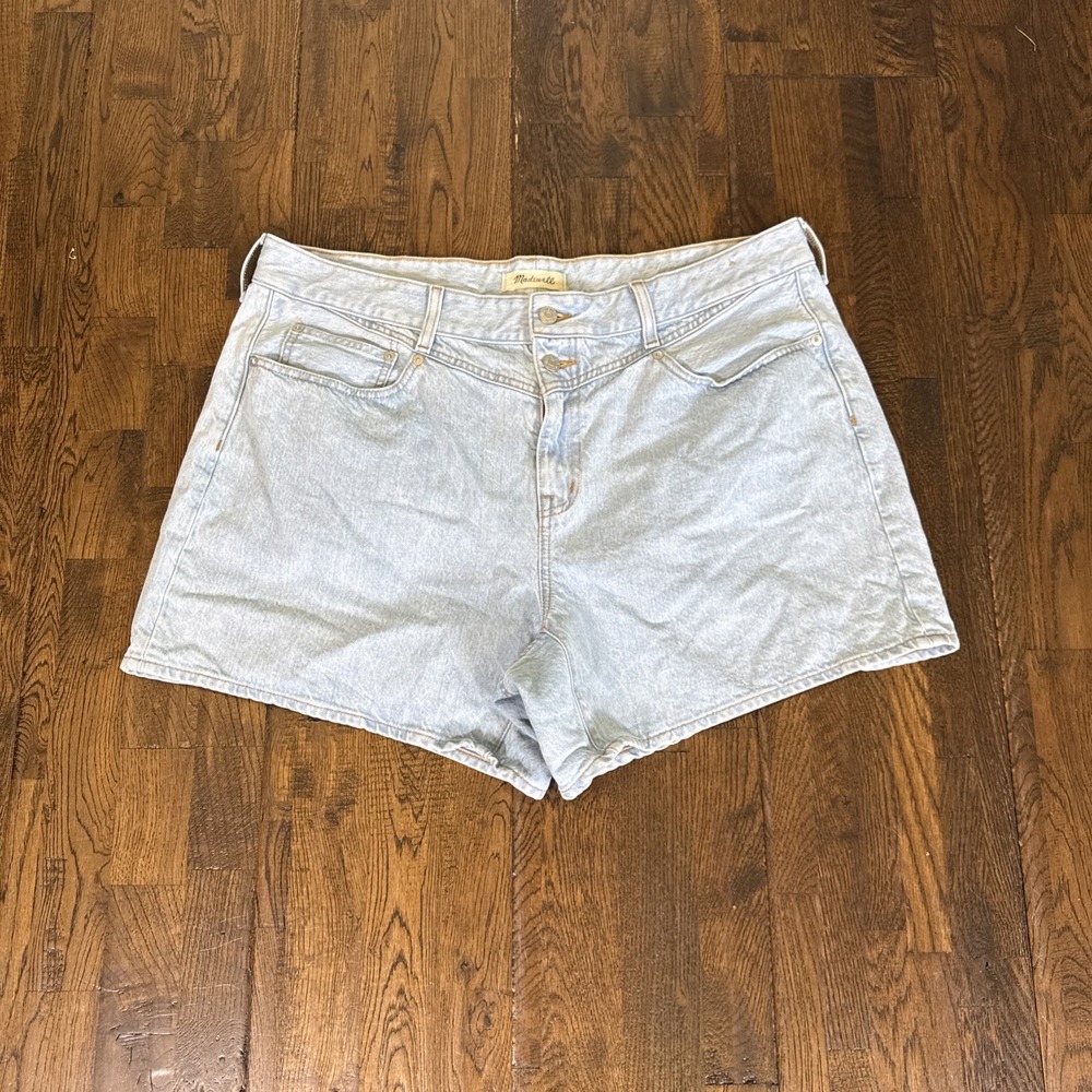 Madewell Mom Jean Shorts Womens 14W Light Wash High Rise Blue Denim